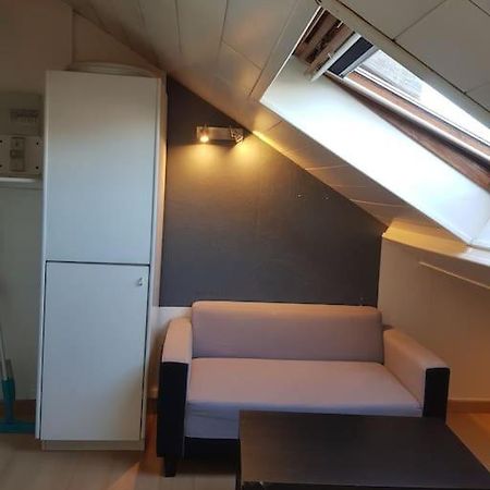 Petit Studio La Madeleine Нант Экстерьер фото