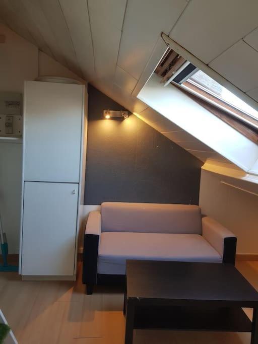 Petit Studio La Madeleine Нант Экстерьер фото